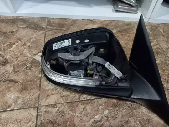 BMW 3 Serisi F30 F31 Katlanır Sağ Ayna 7338960