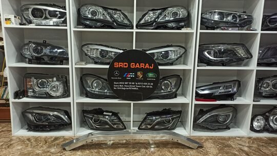 BMW 3 Serisi F30 F31 Ön Tanpon Demiri 51117255393