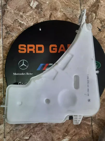 BMW 3 Serisi F30 F80 Silecek Su Deposu 724167113