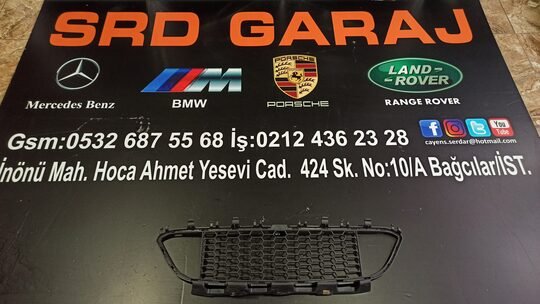 BMW 3 Serisi F30 M Ön Tampon Orta Izgara
