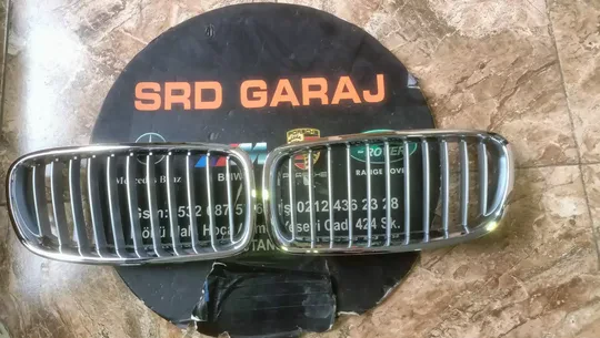 BMW 3 Serisi F30 Sağ Sol Gümüş Krom Panjur 7263480 7263479
