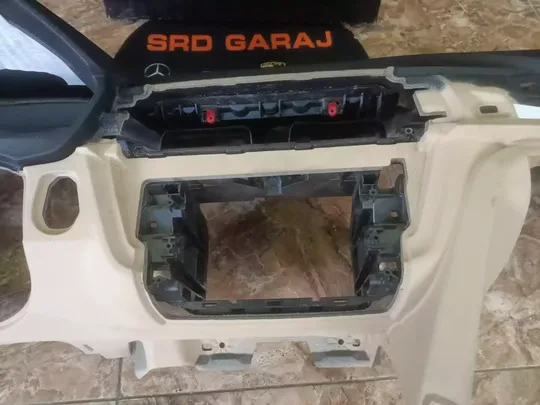 BMW 3 Serisi F30 Siyah Bej Torpido Çıkma Orjinal