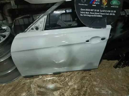 BMW 3 Serisi F30 Sol Ön Kapı