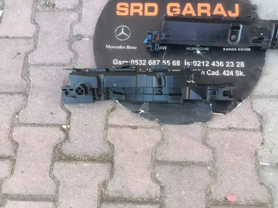 BMW 3 Serisi G20 Sağ Sol Radyatör Braketi 8666840 8666839 Sıfır Orjinal