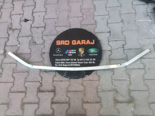 BMW 4 Serisi G22 2020-24 Ön Tampon Alt İnce Demiri Sıfır Orjinal 8077277