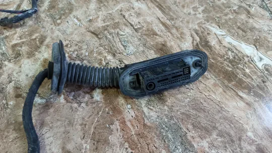 BMW 5 - 7 Serisi F10 F01 Arka Kapı Tesisatı
