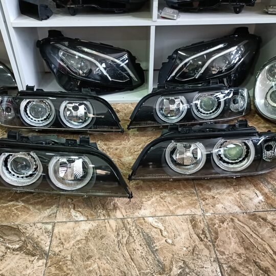BMW 5 Serisi E39 Sağ Sol Far Takimi