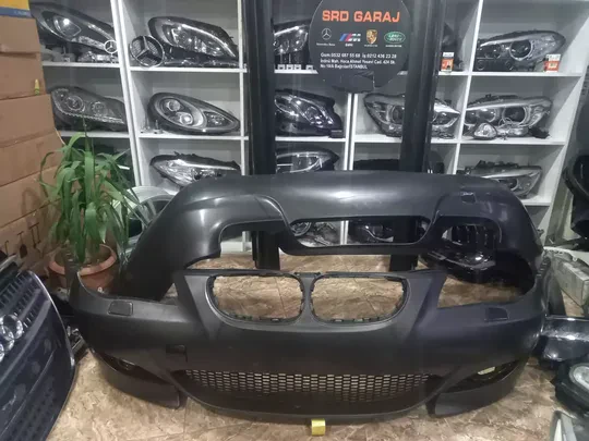 BMW 5 Serisi E60 M5 Body Kit