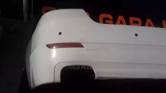 BMW 5 Serisi F10 2010 2013 Çıkma Arka Tampon