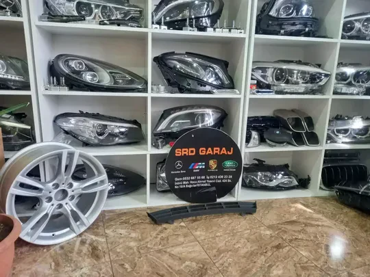 BMW 5 Serisi F10 LCI Ön Tampon Izgarası 7331724