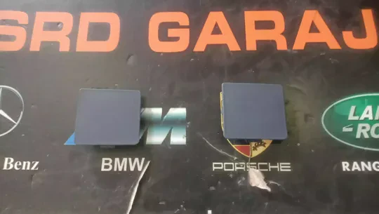 BMW 5 Serisi F10 M-Tech M5 Arka Çeki Kapağı 8048592