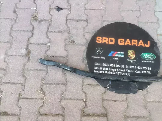 BMW 5 Serisi F10 Ön Tampon Demiri 7203078