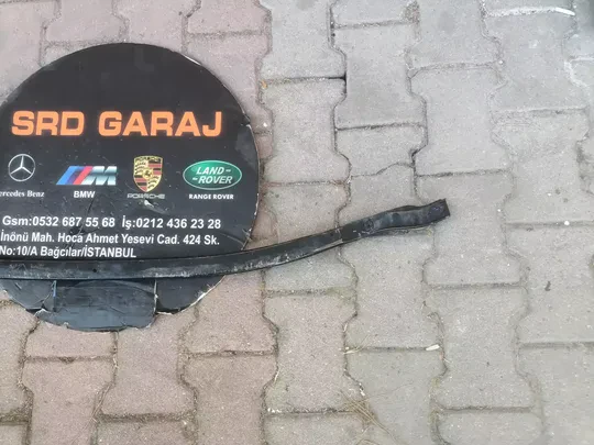 BMW 5 Serisi F10 Ön Tampon Demiri 7203078