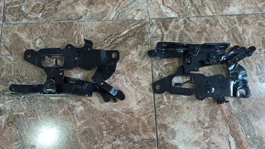BMW 5 Serisi F10 Sağ Sol Kaput Menteşesi 41007299925 - 926