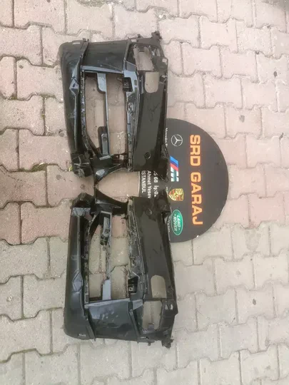 BMW 5 Serisi G30 2017-20 M Tampon İç Braketi 51118068344 51118068343
