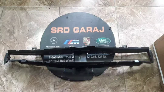 BMW 5 Serisi G30 2017-20 Panel Hava Kanalı 7359838