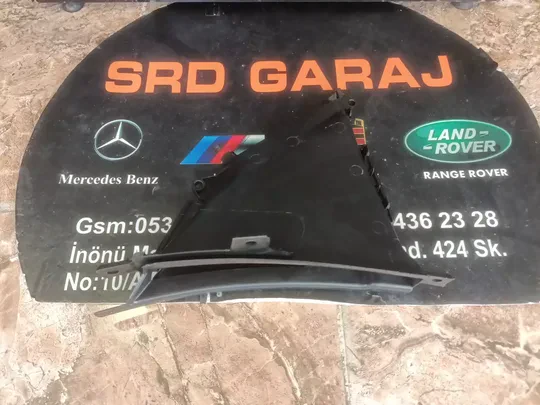 BMW 5 Serisi G30 Çamurluk Hava Kanalı 7349592
