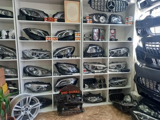 BMW 5 Serisi G30 G31 Sağ Destek Tampon Braketi