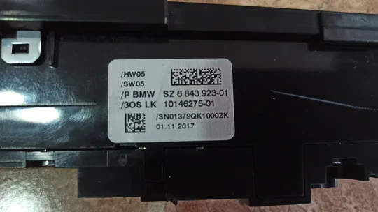 BMW 5 Serisi G30 G31 X3 G01 Konsol İşletim Ünitesi 684392301