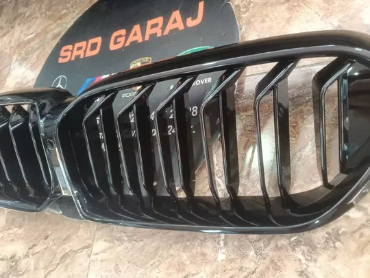 BMW 5 Serisi G30 LCI 2020-2022 M5 Piano Blac Panjur