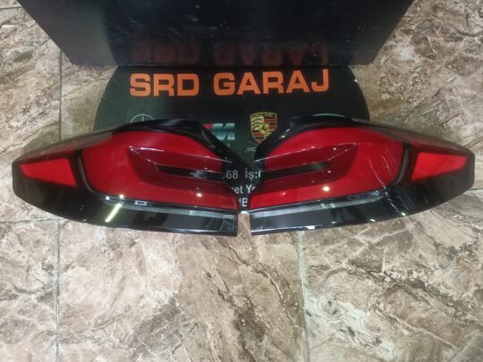 BMW 5 Serisi G30 LCI 2020-23 Sağ Sol Dış Stop 8493812 8493811