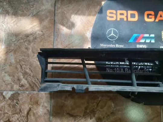 BMW 5 Serisi G30 LCI Tampon Hava Kanalı