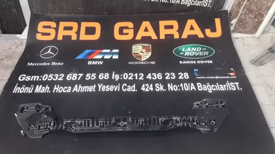 BMW 5 Serisi G30 M Sport M5 F90 Arka Tampon Orta Braketi 8067762