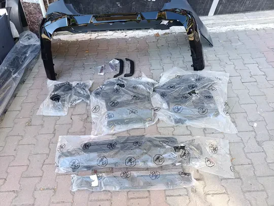 BMW 5 Serisi G60 2023- M-Tech Arka Tampon Dolu Sıfır