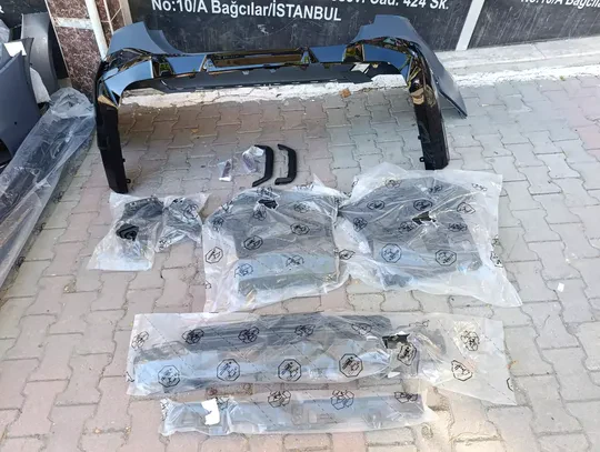 BMW 5 Serisi G60 2023- M-Tech Arka Tampon Dolu Sıfır