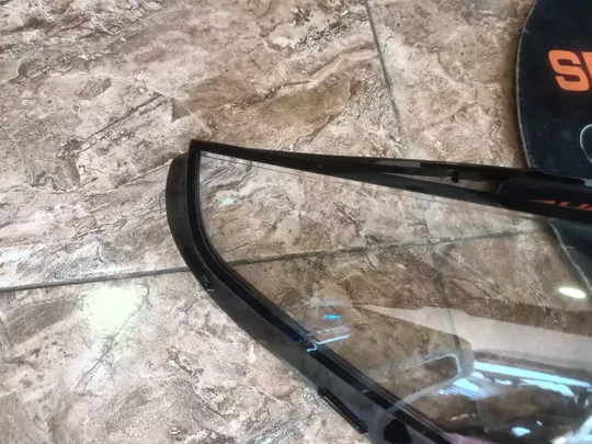 BMW 5 Serisi G60 Sağ Sol Far Camı