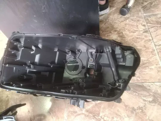 BMW 5 Serisi G60 Sağ Sol Far Kasası