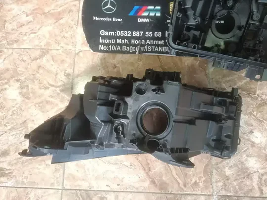 BMW 5 Serisi G60 Sağ Sol Far Kasası