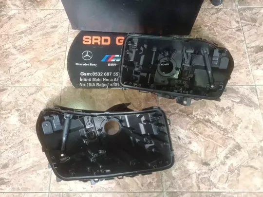 BMW 5 Serisi G60 Sağ Sol Far Kasası