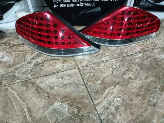 BMW 6 Serisi E63 E64 Sag Sol LED Stop Lambası