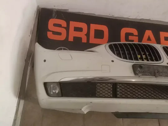 BMW 7 Serisi F01 F02 F07 Çıkma Dolu Beyaz Ön Tampon