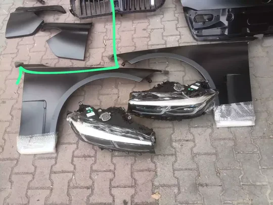 BMW 7 Serisi F01 F02 G11 G12 Dönüşüm Arka Sağ Sol Çamurluk
