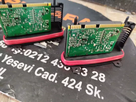 BMW 7 Serisi F01 F02 LCI Zenon Far Kartı 7355074