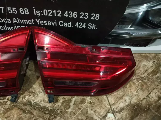 BMW 7 Serisi G11 Bagaj Stopu LED 7342967 7342968