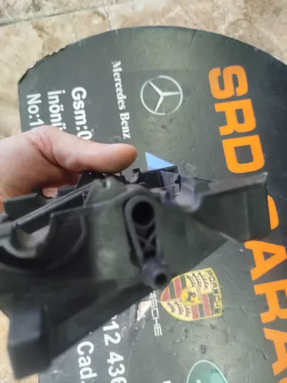 BMW Alt Hava Kanalı Motor Tutucu Çıkma 5A1A698-04