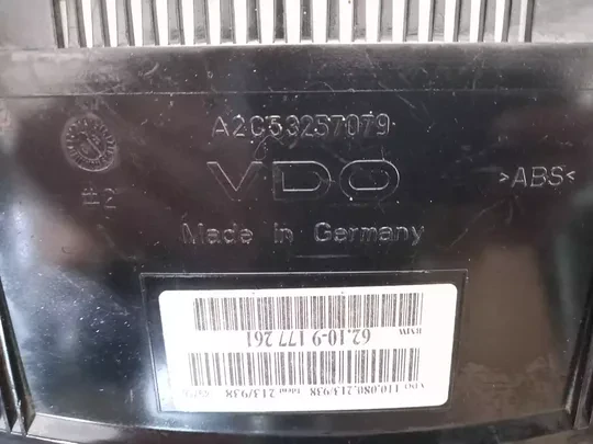 BMW E60 E61 Gösterge A2C53257079
