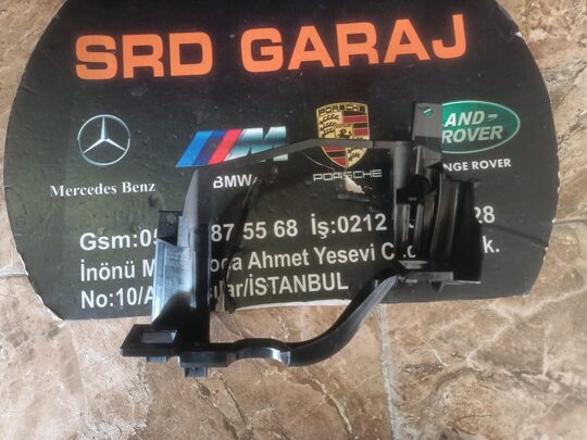 BMW E60 LCI Sağ Far Alt Braketi 2003-09 6936090