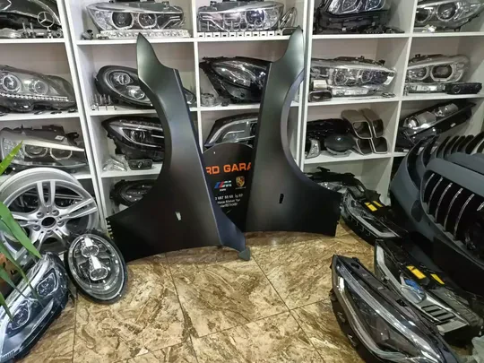 BMW E60 Ön Çamurluk Alüminyum