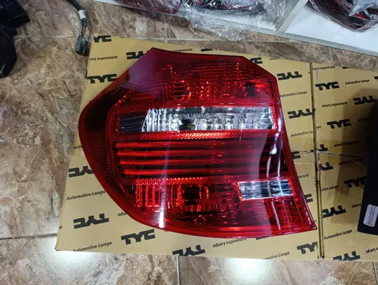 BMW E87 2007-2011 Ledli Sağ Sol Stop Tyc Taiwan 7181298 7181297