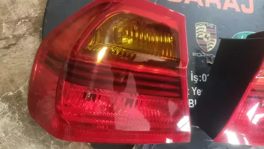 BMW E90 2005-09 Sağ Sol Stop 6937457 6937458