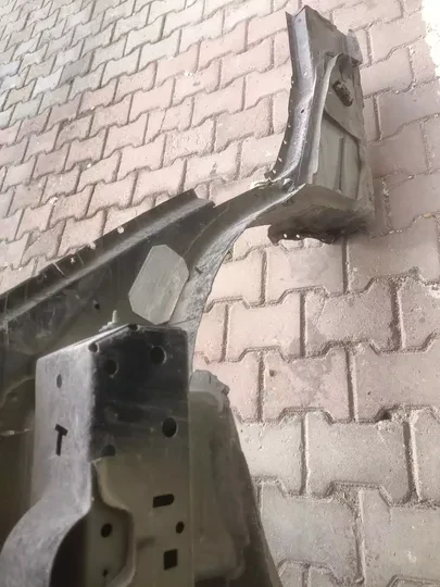 BMW E90 Arka Sol Çamurluk Çıkma