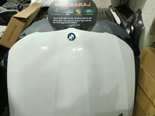 BMW E90 LCI Beyaz Boyali Taiwan Kaput