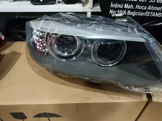 BMW E90 LCI Bi Xenon Far