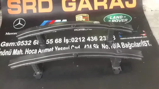 BMW E90 Ön Tampon Demiri