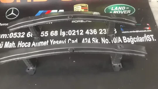 BMW E90 Ön Tampon Demiri
