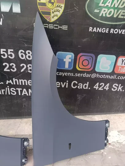 BMW E92 2006-13 Sağ Çamurluk Plastik 7168988